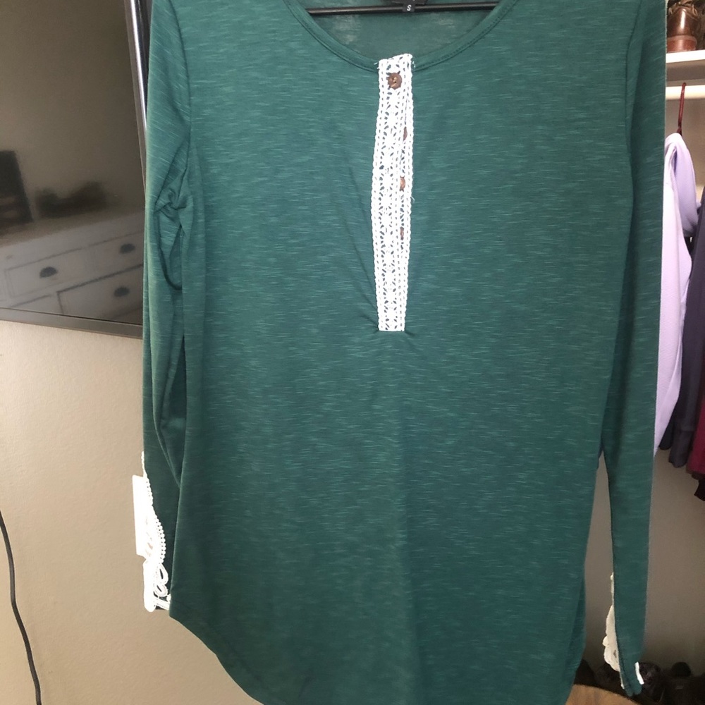 Lacy long sleeve tee